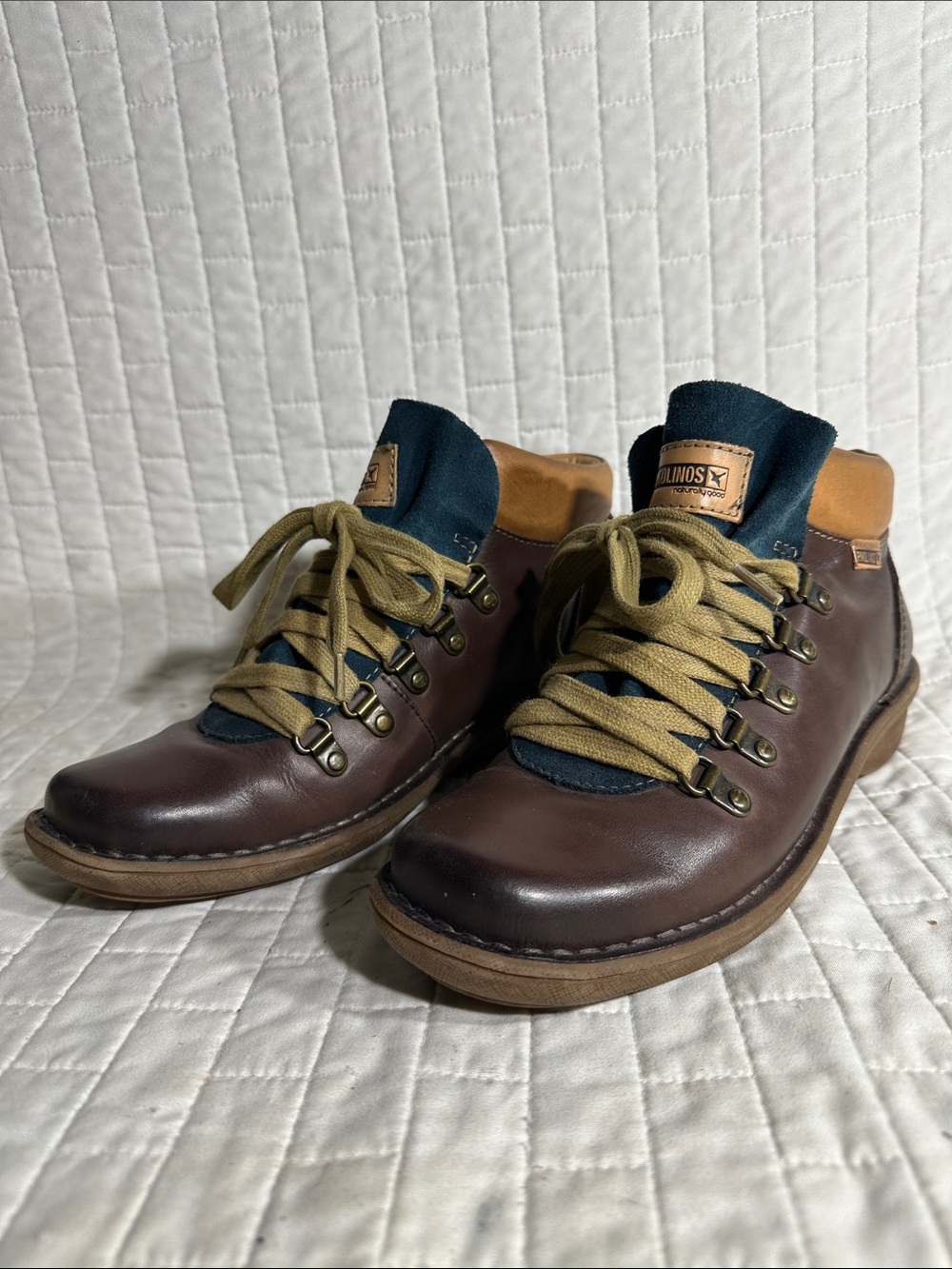 PIKOLINOS Uruguay Brown Leather Ankle Boots with Navy Tongue and Tan Collar